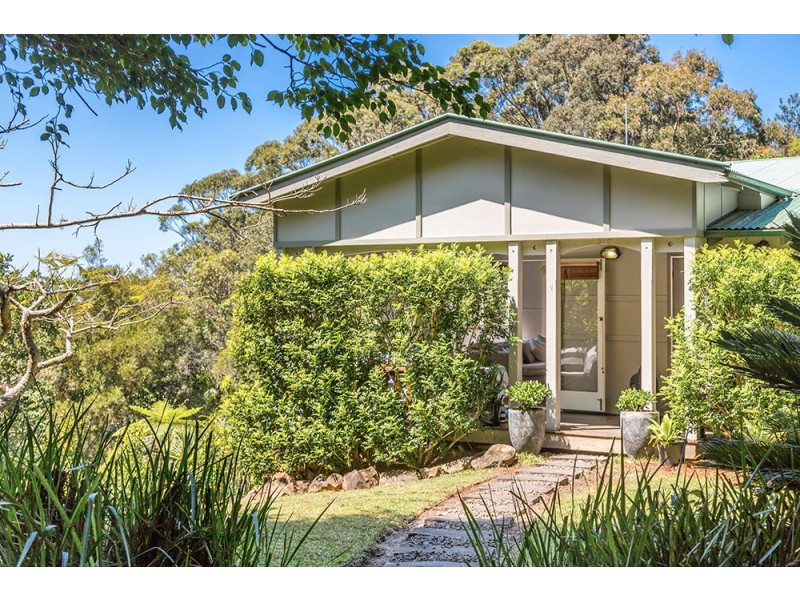 12 Taylors Lake Road, Broken Head NSW 2481