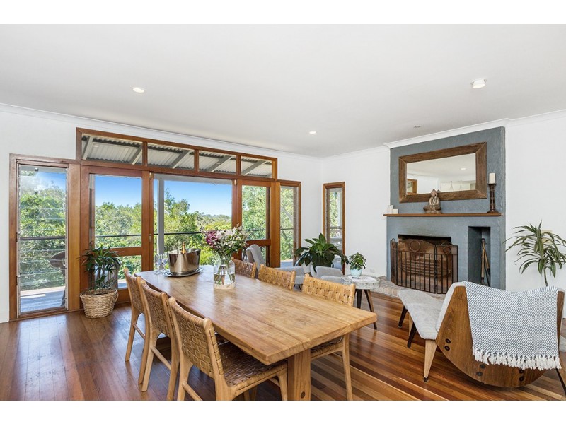 12 Taylors Lake Road, Broken Head NSW 2481