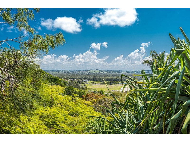 5 Karalauren Court, Lennox Head NSW 2478