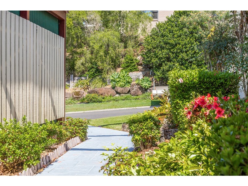 4 Bottlebrush Crescent, Suffolk Park NSW 2481