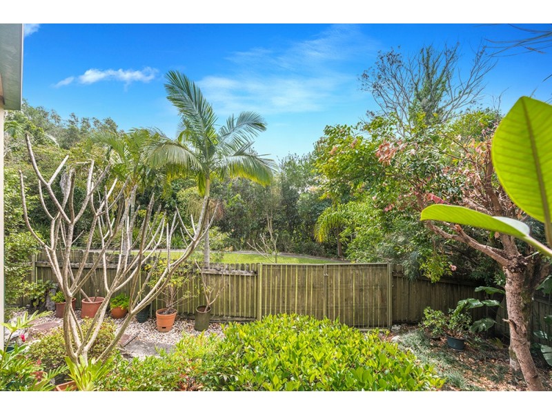 4 Bottlebrush Crescent, Suffolk Park NSW 2481
