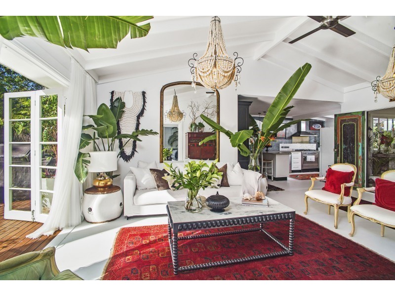 2 Ulpirra Court, Ocean Shores NSW 2483