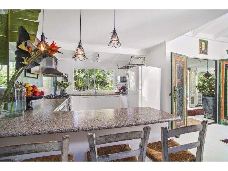 2 Ulpirra Court, Ocean Shores NSW 2483