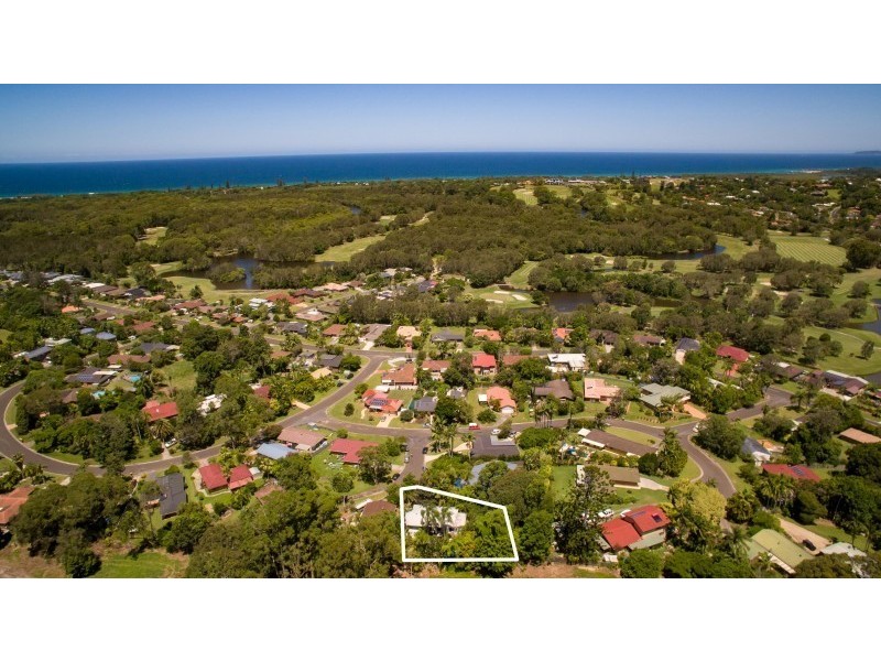 2 Ulpirra Court, Ocean Shores NSW 2483