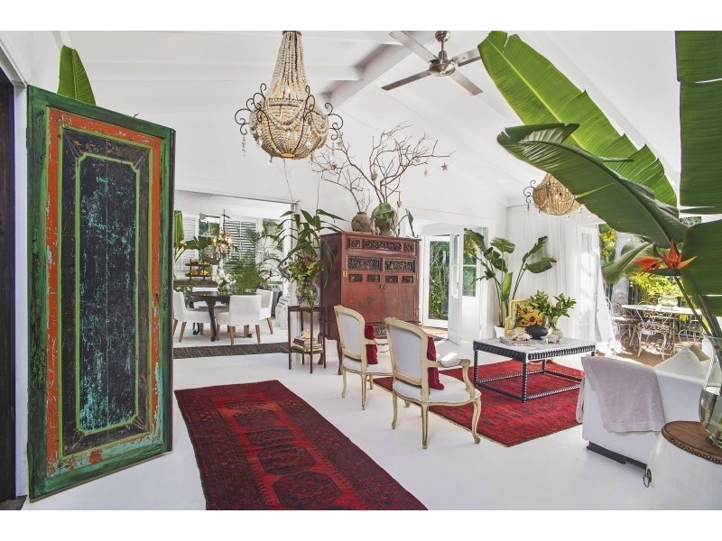 2 Ulpirra Court, Ocean Shores NSW 2483