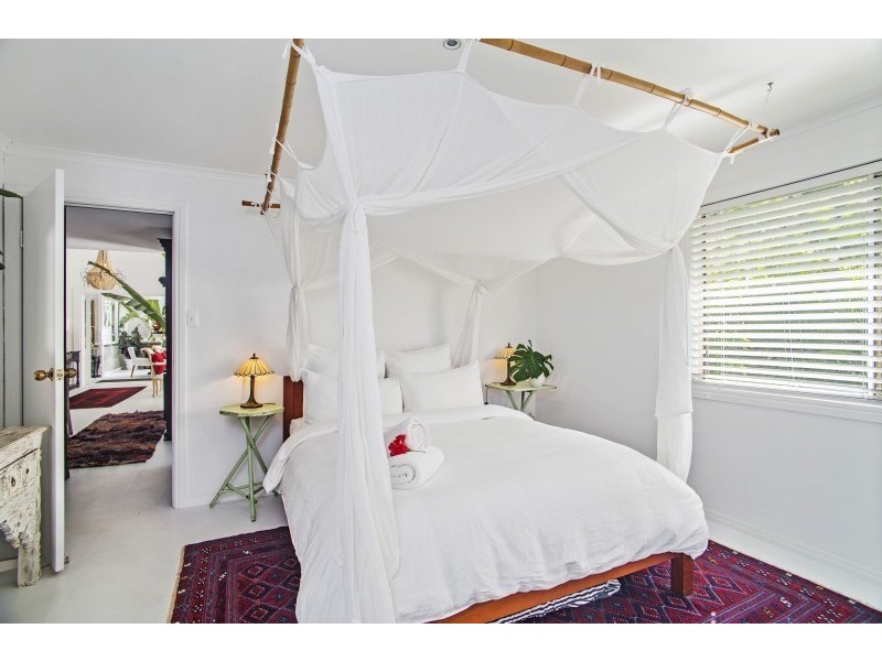 2 Ulpirra Court, Ocean Shores NSW 2483