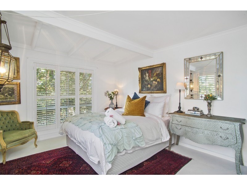 2 Ulpirra Court, Ocean Shores NSW 2483