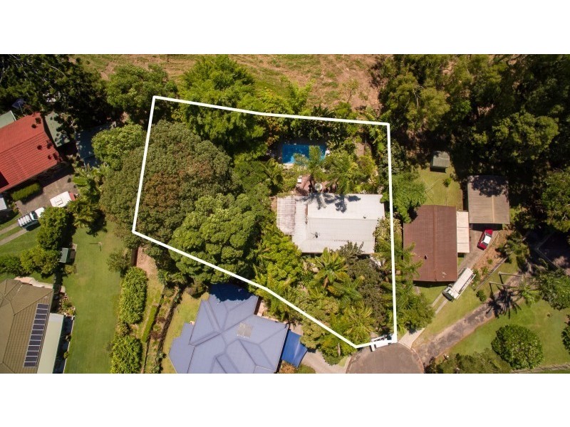 2 Ulpirra Court, Ocean Shores NSW 2483