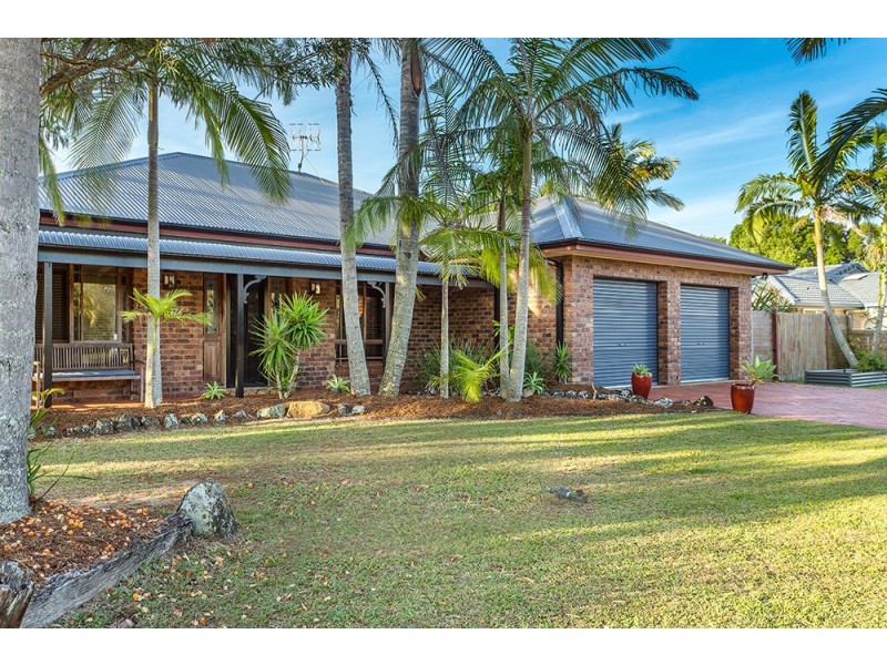 103 Beech Drive, Suffolk Park NSW 2481