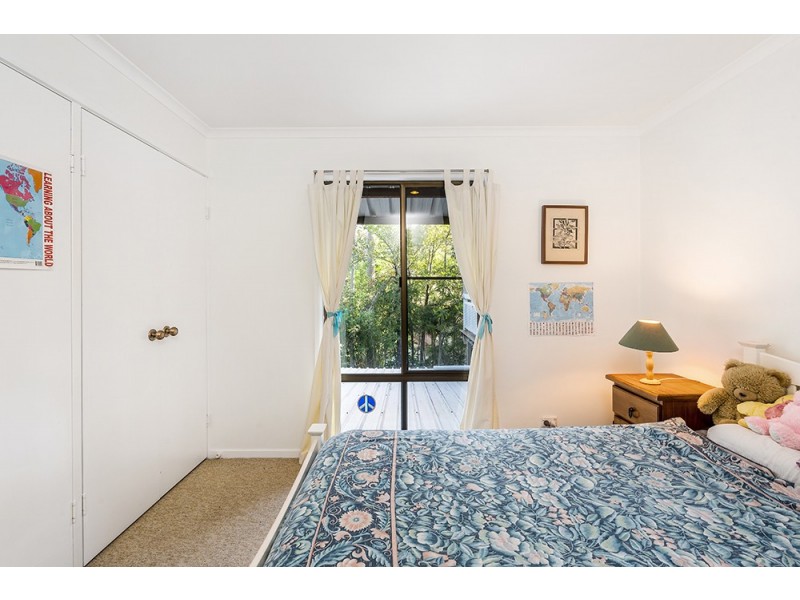 8 Bian Court, Ocean Shores NSW 2483