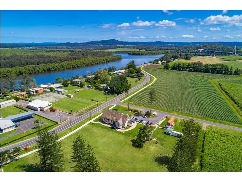 194 Pacific Highway, Broadwater NSW 2472