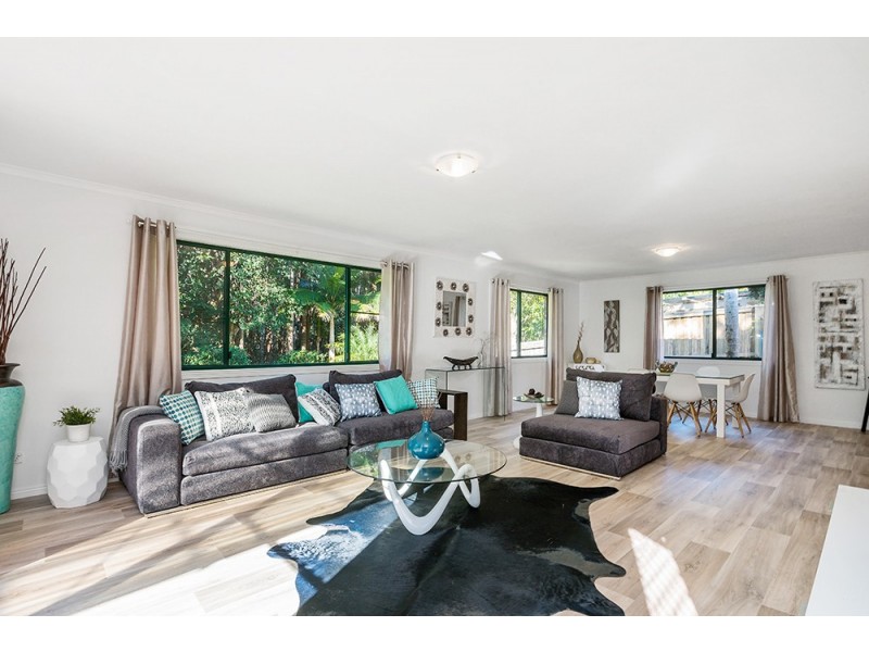 30 Bottlebrush Crescent, Suffolk Park NSW 2481