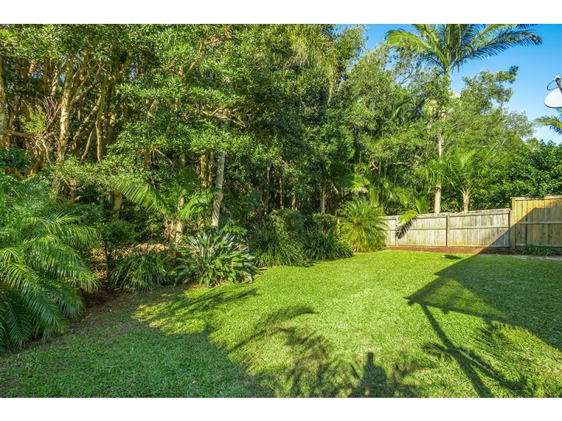 30 Bottlebrush Crescent, Suffolk Park NSW 2481