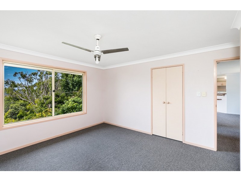 25 Tongarra Drive, Ocean Shores NSW 2483