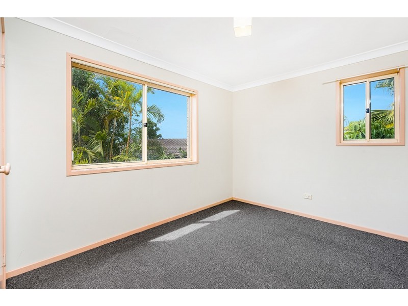 25 Tongarra Drive, Ocean Shores NSW 2483