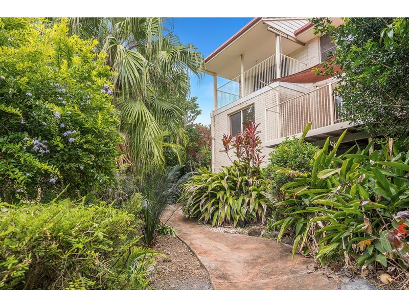 25 Tongarra Drive, Ocean Shores NSW 2483