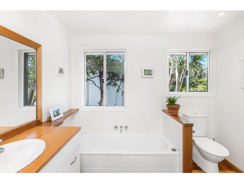 53 Julian Rocks Drive, Byron Bay NSW 2481