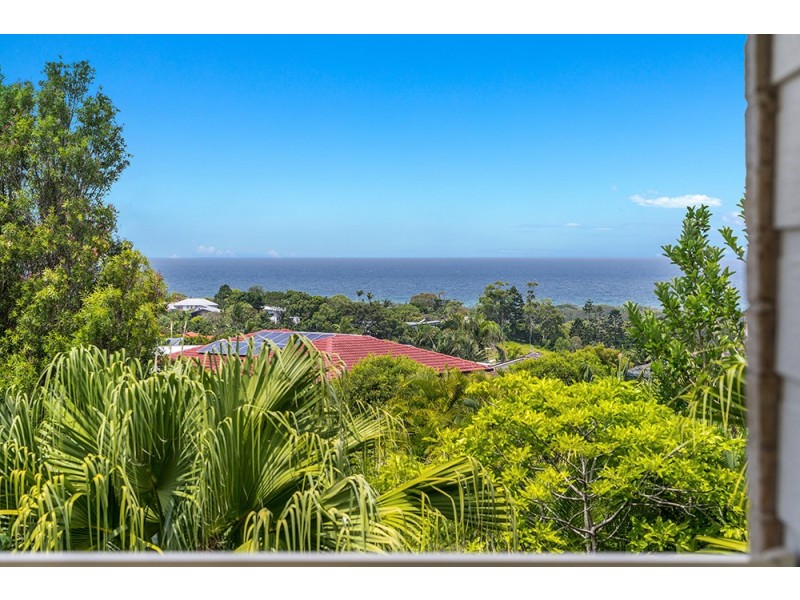 25 Tongarra Drive, Ocean Shores NSW 2483