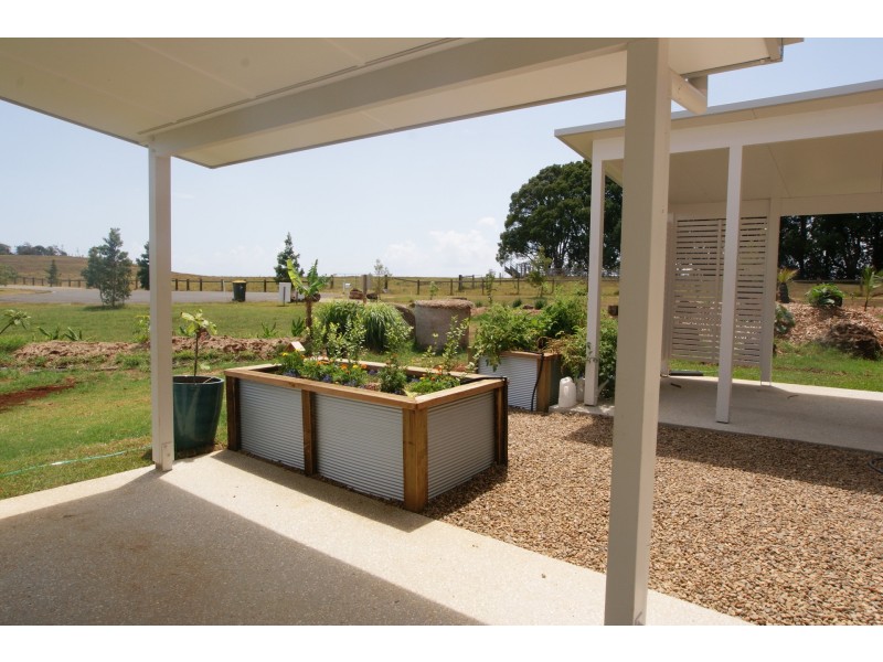 1/48 Scenic Vista Drive, Ewingsdale NSW 2481