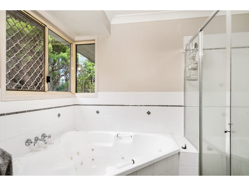 10 Avalon Avenue, Clunes NSW 2480