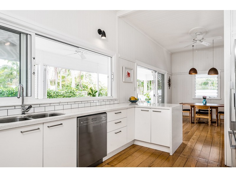 4 Oodgeroo Gardens, Byron Bay NSW 2481