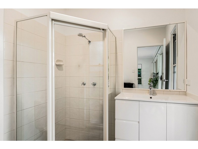 15 Bottlebrush Crescent, Suffolk Park NSW 2481