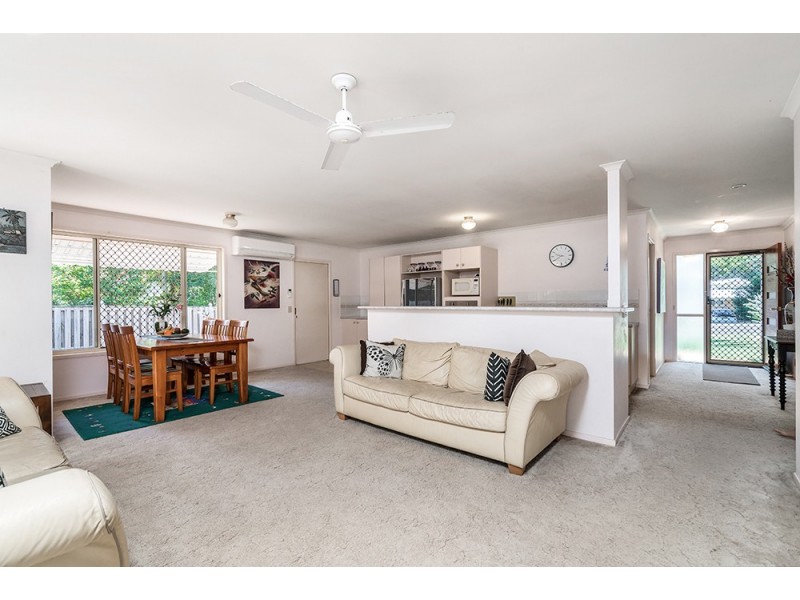 1 Ribbonwood Place, Suffolk Park NSW 2481