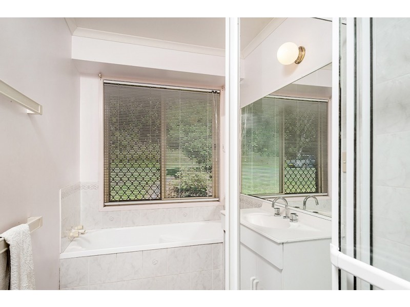 1 Ribbonwood Place, Suffolk Park NSW 2481