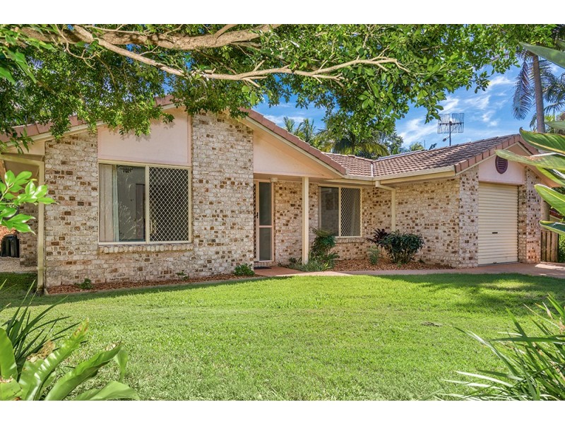 1 Ribbonwood Place, Suffolk Park NSW 2481