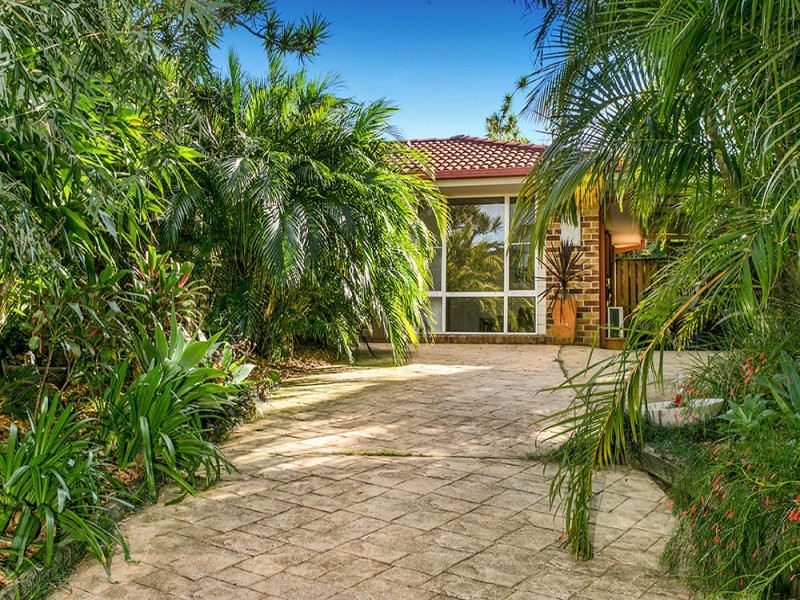 10 Tulipwood Close, Suffolk Park NSW 2481