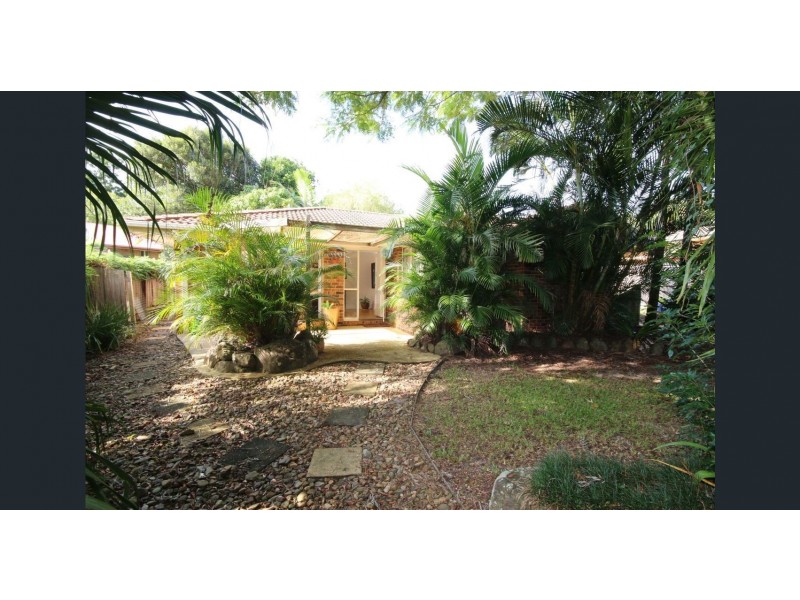 2/ Mango Bark Court, Suffolk Park NSW 2481