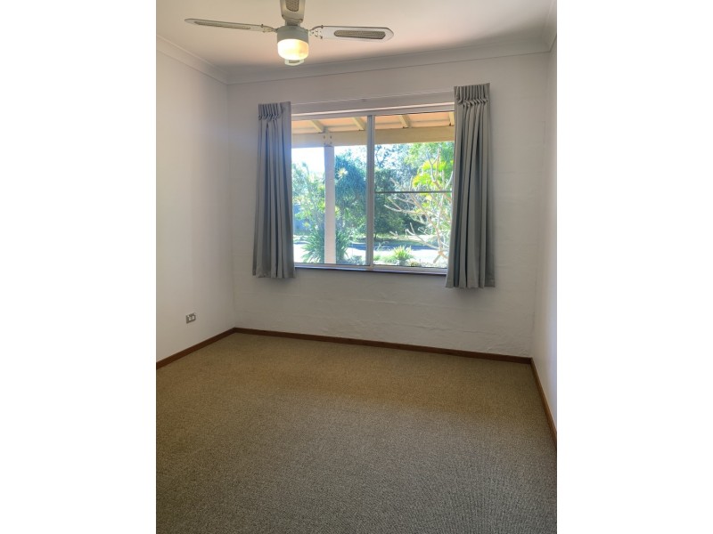 2 Beachside Drive, Suffolk Park NSW 2481