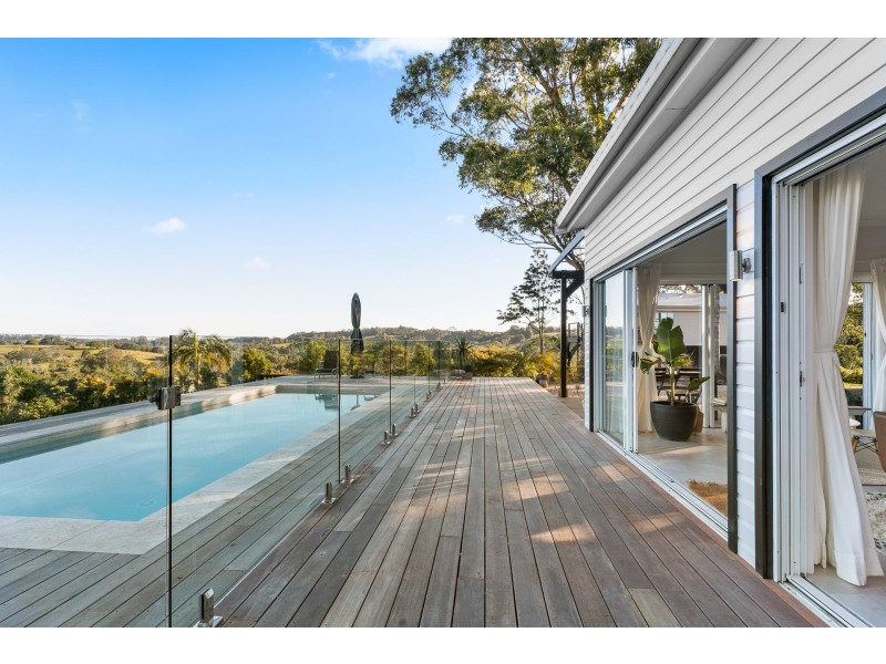 154 Waltons Road, Federal NSW 2480