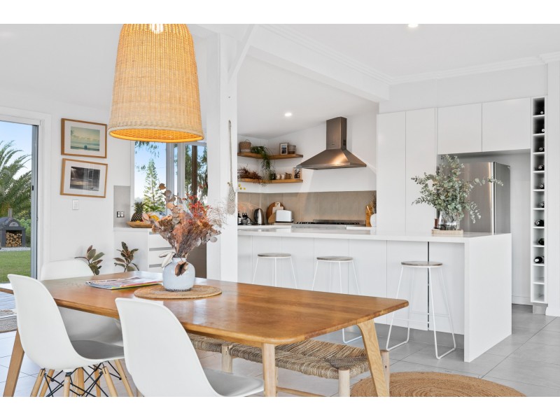 154 Waltons Road, Federal NSW 2480