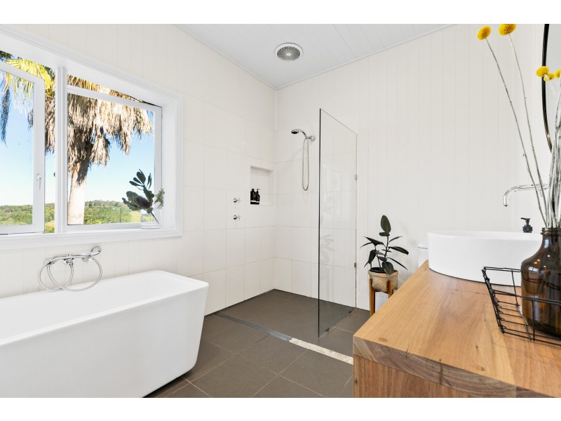 154 Waltons Road, Federal NSW 2480