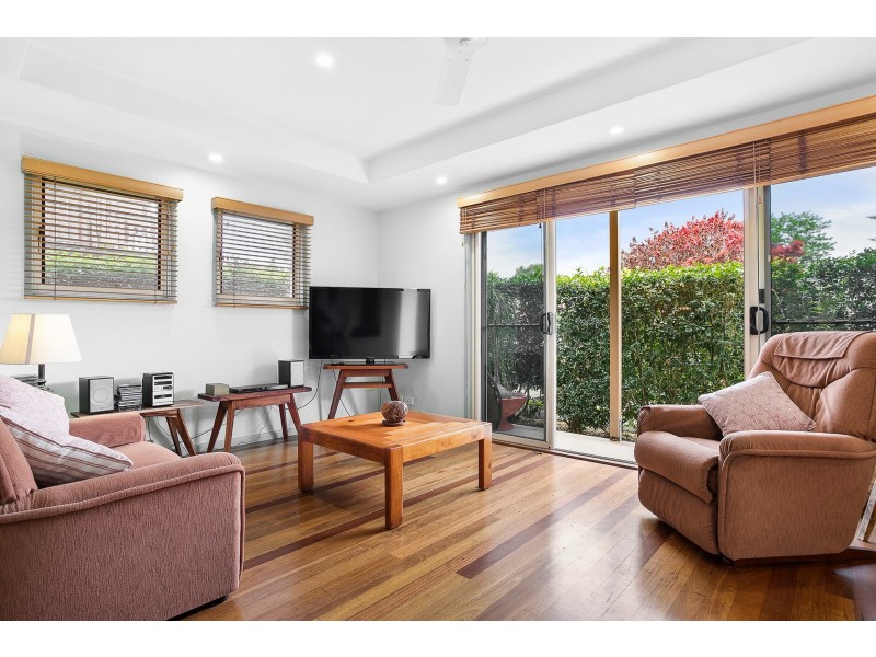 11/10 Balemo Drive, Ocean Shores NSW 2483