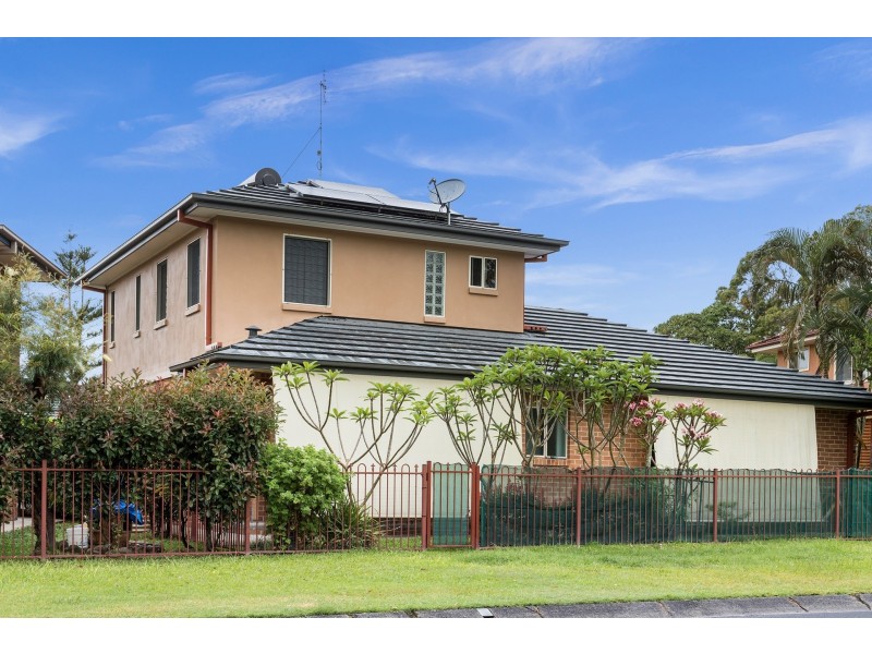 11/10 Balemo Drive, Ocean Shores NSW 2483