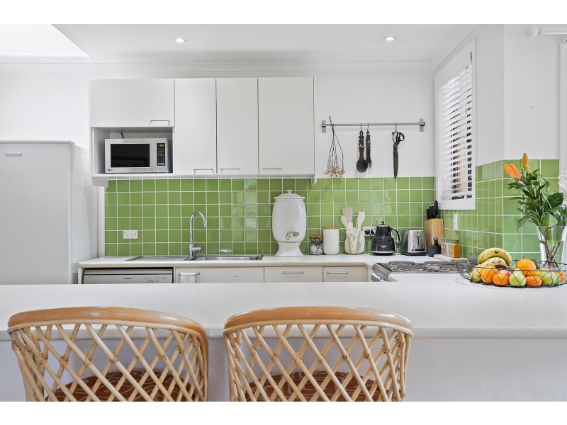 18 Armstrong Street, Suffolk Park NSW 2481