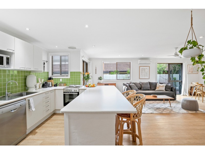 18 Armstrong Street, Suffolk Park NSW 2481