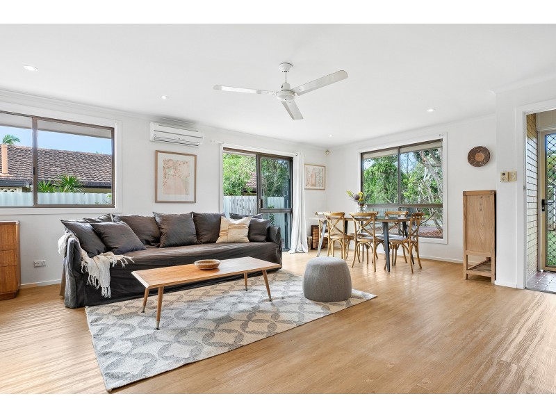 18 Armstrong Street, Suffolk Park NSW 2481