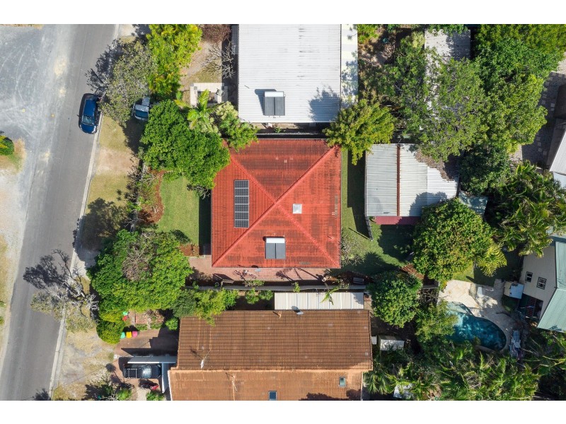 18 Armstrong Street, Suffolk Park NSW 2481