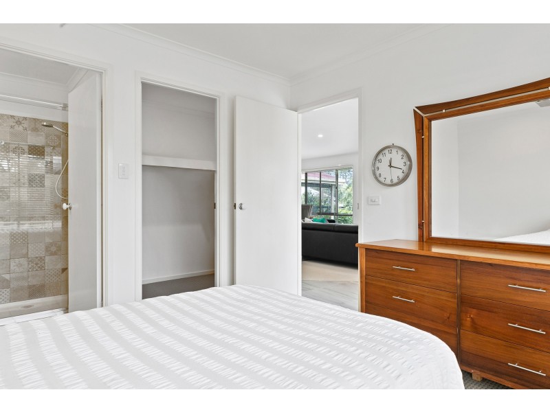 16 Beech Drive, Suffolk Park NSW 2481