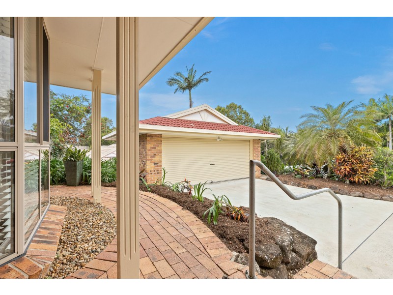16 Beech Drive, Suffolk Park NSW 2481
