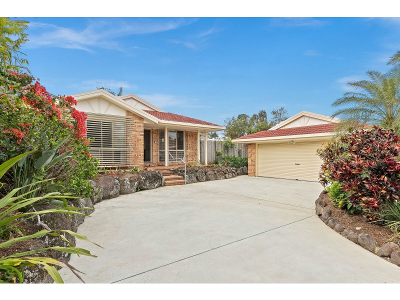 16 Beech Drive, Suffolk Park NSW 2481