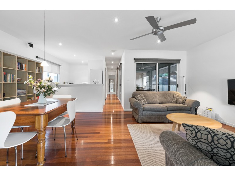 4 Elizabeth Avenue, South Golden Beach NSW 2483