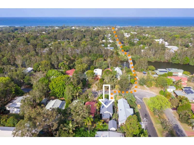 4 Elizabeth Avenue, South Golden Beach NSW 2483