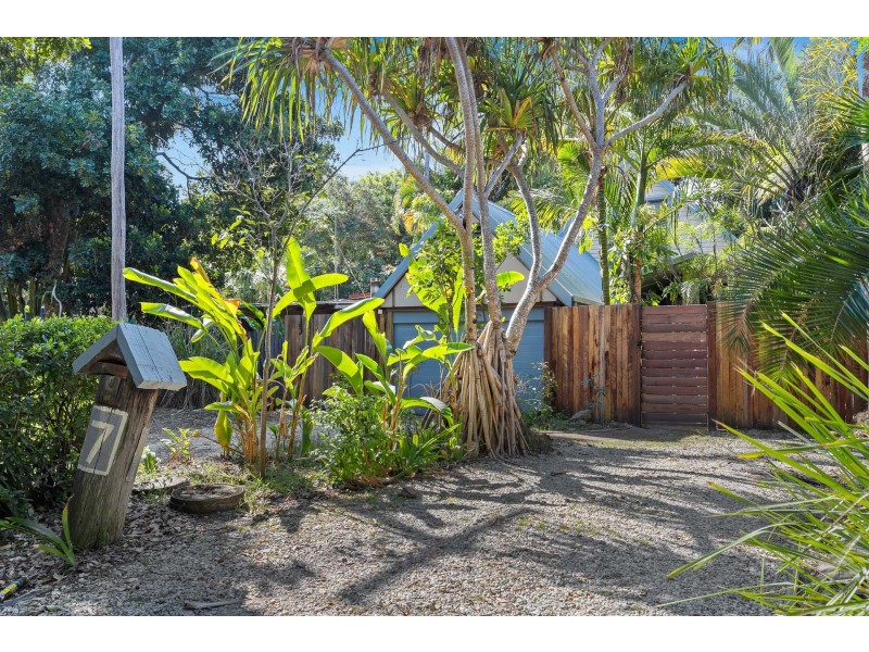 7 Peter Street, South Golden Beach NSW 2483
