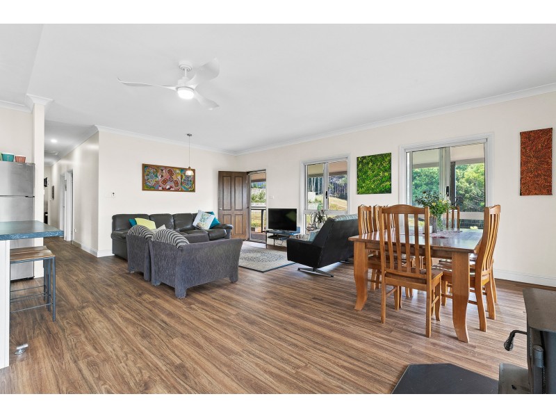 111 Taylors Road, Eureka NSW 2480