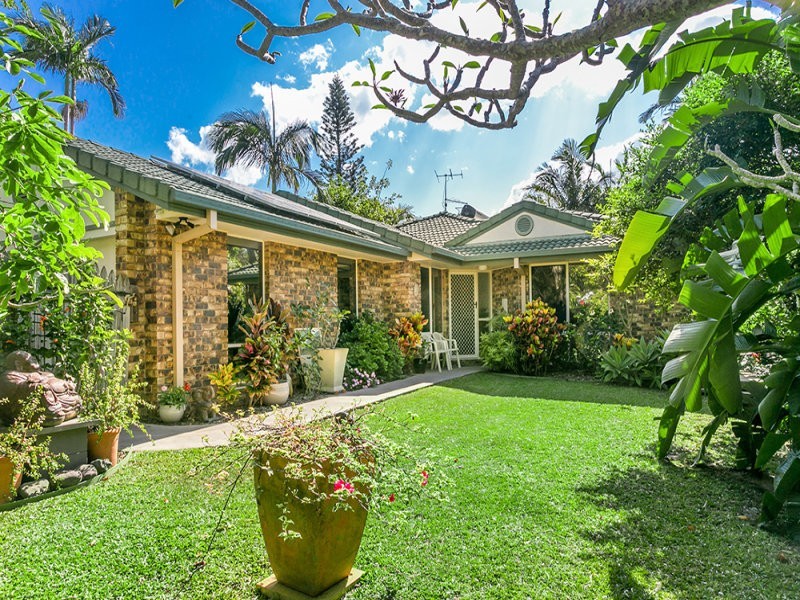 10 Armstrong Street, Suffolk Park NSW 2481