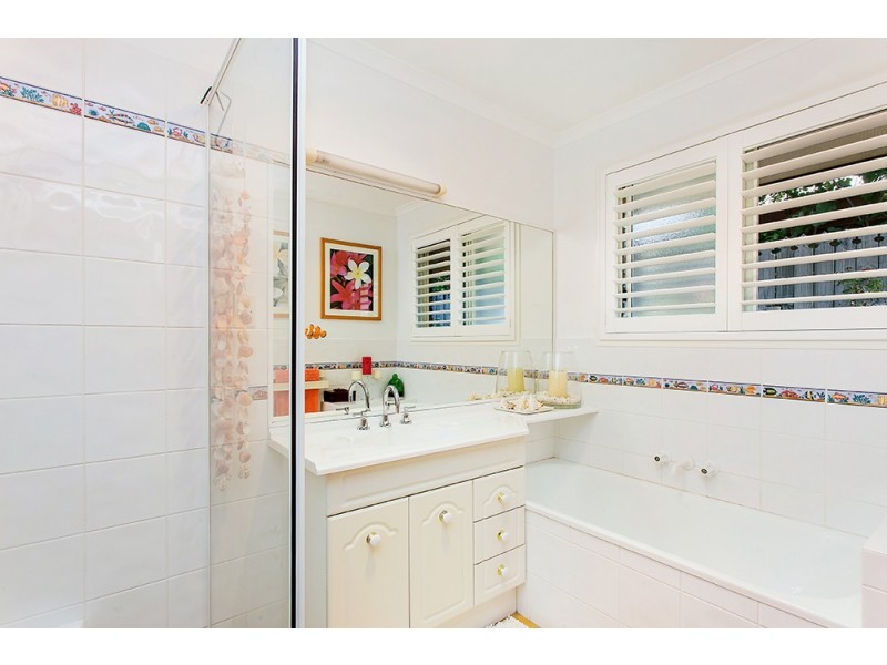 10 Armstrong Street, Suffolk Park NSW 2481